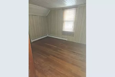 49 Arnold Avenue S, West Babylon, NY 11704 - Photo 13