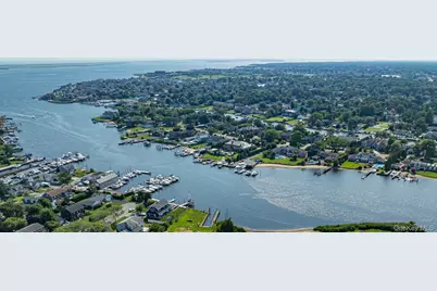 165 Peninsula Drive, Babylon, NY 11702 - Photo 39