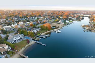 165 Peninsula Drive, Babylon, NY 11702 - Photo 35