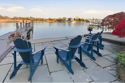 165 Peninsula Drive, Babylon, NY 11702 - Photo 33