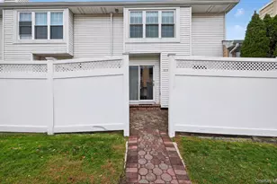 105 Glen Wy, Syosset, NY 11791 - Photo 31