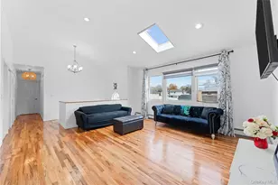 46 Crown St, Deer Park, NY 11729 - Photo 3