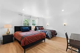 46 Crown St, Deer Park, NY 11729 - Photo 9