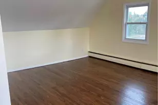 32 Winding Rd, Hicksville, NY 11801 - Photo 7