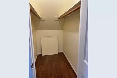 32 Winding Road, Hicksville, NY 11801 - Photo 11