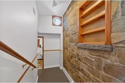 563 Temple Hill Road, New Windsor, NY 12553 - Photo 13