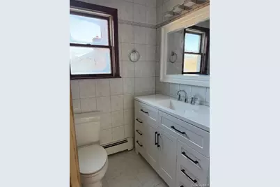 60 Cloverdale Avenue, White Plains, NY 10603 - Photo 17