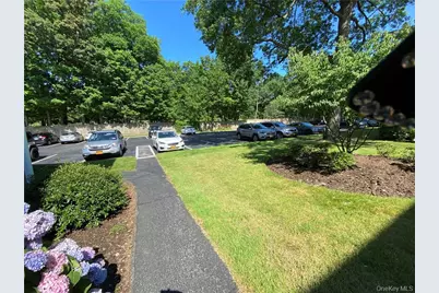 6 Bryant Crescent #1A, White Plains, NY 10605 - Photo 3