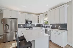 20 Dogwood Ln, East Moriches, NY 11940 - Photo 11