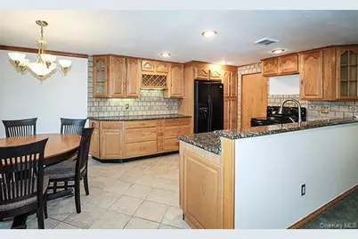 603 Blue Ridge Drive, Medford, NY 11763 - Photo 3