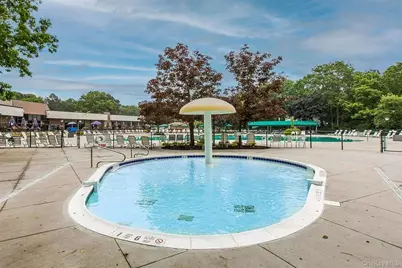 603 Blue Ridge Drive, Medford, NY 11763 - Photo 25