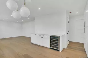 243 Lido Pkwy, Lindenhurst, NY 11757 - Photo 15