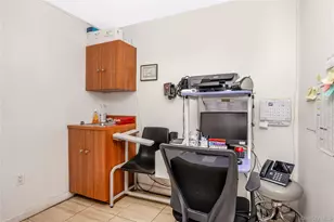 40-10 Forley St, Elmhurst, NY 11373 - Photo 7