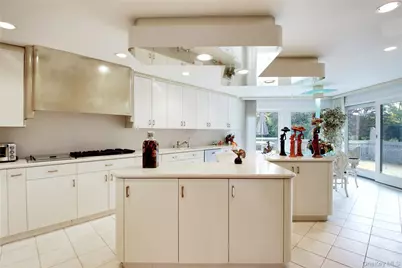 7 Pin Oak Court, Old Brookville, NY 11545 - Photo 7