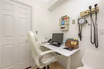 40-10 Forley Street, Elmhurst, NY 11373 - Photo 17