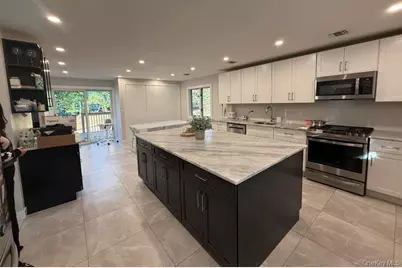 24 S Parker Drive, Monsey, NY 10952 - Photo 5