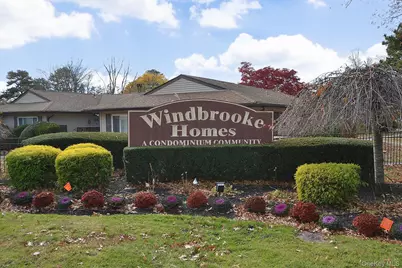 123 Feller Drive, Central Islip, NY 11722 - Photo 3