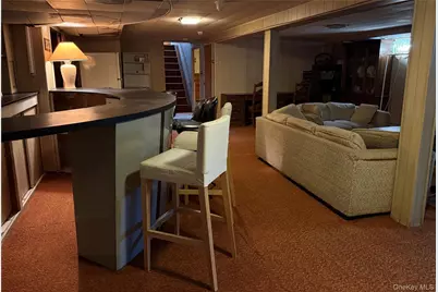 2582 Oceanside Road, Oceanside, NY 11572 - Photo 9