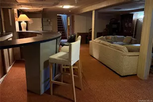 2582 Oceanside Rd, Oceanside, NY 11572 - Photo 9
