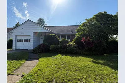 2582 Oceanside Road, Oceanside, NY 11572 - Photo 3