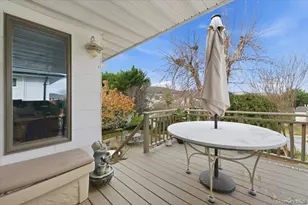 31 Regent Dr, Long Beach, NY 11561 - Photo 23