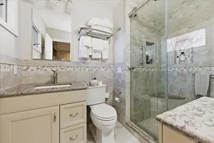 31 Regent Dr, Long Beach, NY 11561 - Photo 17