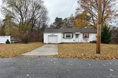 1119 Nugent Avenue, Bay Shore, NY 11706 - Photo 1