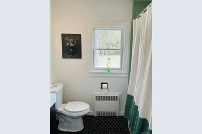 35 Mott Lane, Brookhaven, NY 11719 - Photo 7