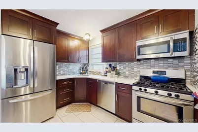 156-40 76th Street #2nd floor, Howard Beach, NY 11414 - Photo 9