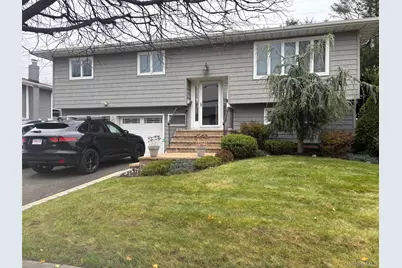 51 Deer Lane, Hicksville, NY 11801 - Photo 1