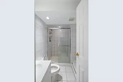 51 Deer Lane, Hicksville, NY 11801 - Photo 25