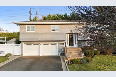 51 Deer Lane, Hicksville, NY 11801 - Photo 5