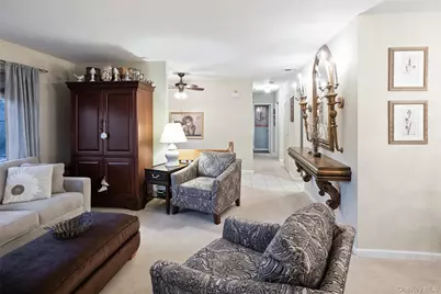 51 Deer Lane, Hicksville, NY 11801 - Photo 13