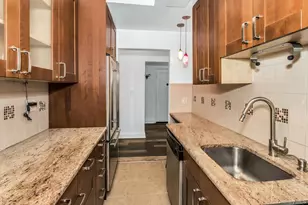 67-25 Clyde St, Forest Hills, NY 11375 - Photo 9