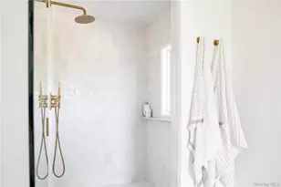 400 Youngs Rd, Orient, NY 11957 - Photo 21