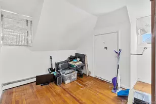 81 Fairground Ave, Huntington Station, NY 11746 - Photo 15