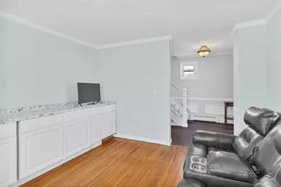 81 Fairground Avenue, Huntington Station, NY 11746 - Photo 5