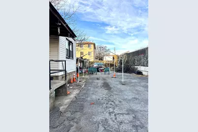 134-15 102nd Avenue, Richmond Hill, NY 11419 - Photo 15