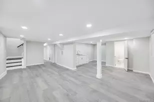 15 Duane Dr, Ronkonkoma, NY 11779 - Photo 23