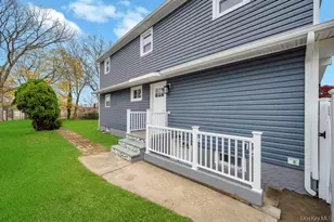 15 Duane Dr, Ronkonkoma, NY 11779 - Photo 7