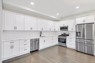 15 Duane Dr, Ronkonkoma, NY 11779 - Photo 13