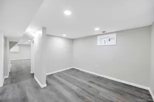 15 Duane Dr, Ronkonkoma, NY 11779 - Photo 29