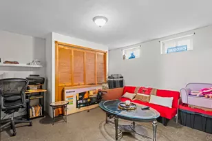 73-38 52nd Rd, Maspeth, NY 11378 - Photo 13