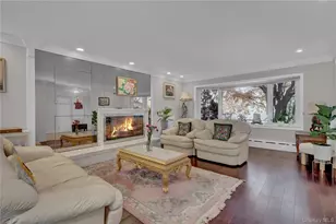 165 Tara Dr, Roslyn, NY 11576 - Photo 5