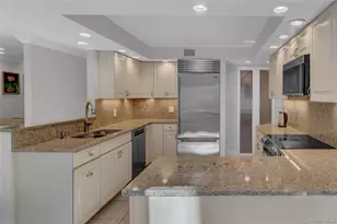 165 Tara Dr, Roslyn, NY 11576 - Photo 9