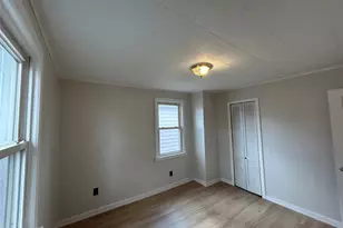 77-25 169th St, Fresh Meadows, NY 11366 - Photo 3