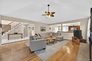 14 Oak Point Dr S, Bayville, NY 11709 - Photo 7