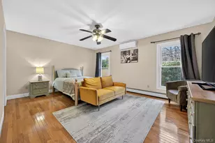 14 Oak Point Dr S, Bayville, NY 11709 - Photo 25