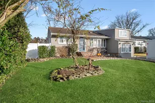 48 Elliot Dr, Hicksville, NY 11801 - Photo 29