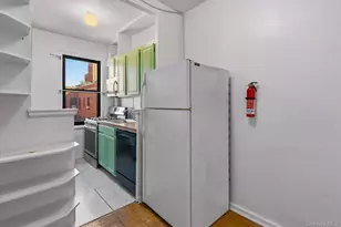 62 Park Terrace W, New York, NY 10034 - Photo 11